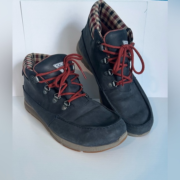 Columbia Men’s Bahama PFG Boots - Picture 1 of 6